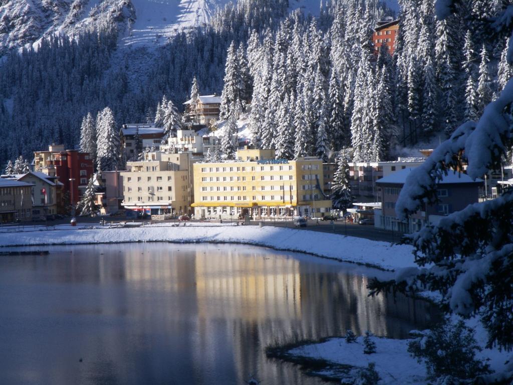Posthotel Holiday Villa Arosa Exterior foto