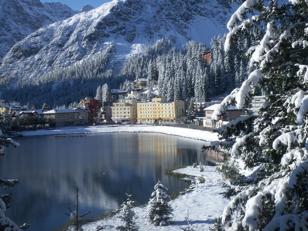 Posthotel Holiday Villa Arosa Exterior foto