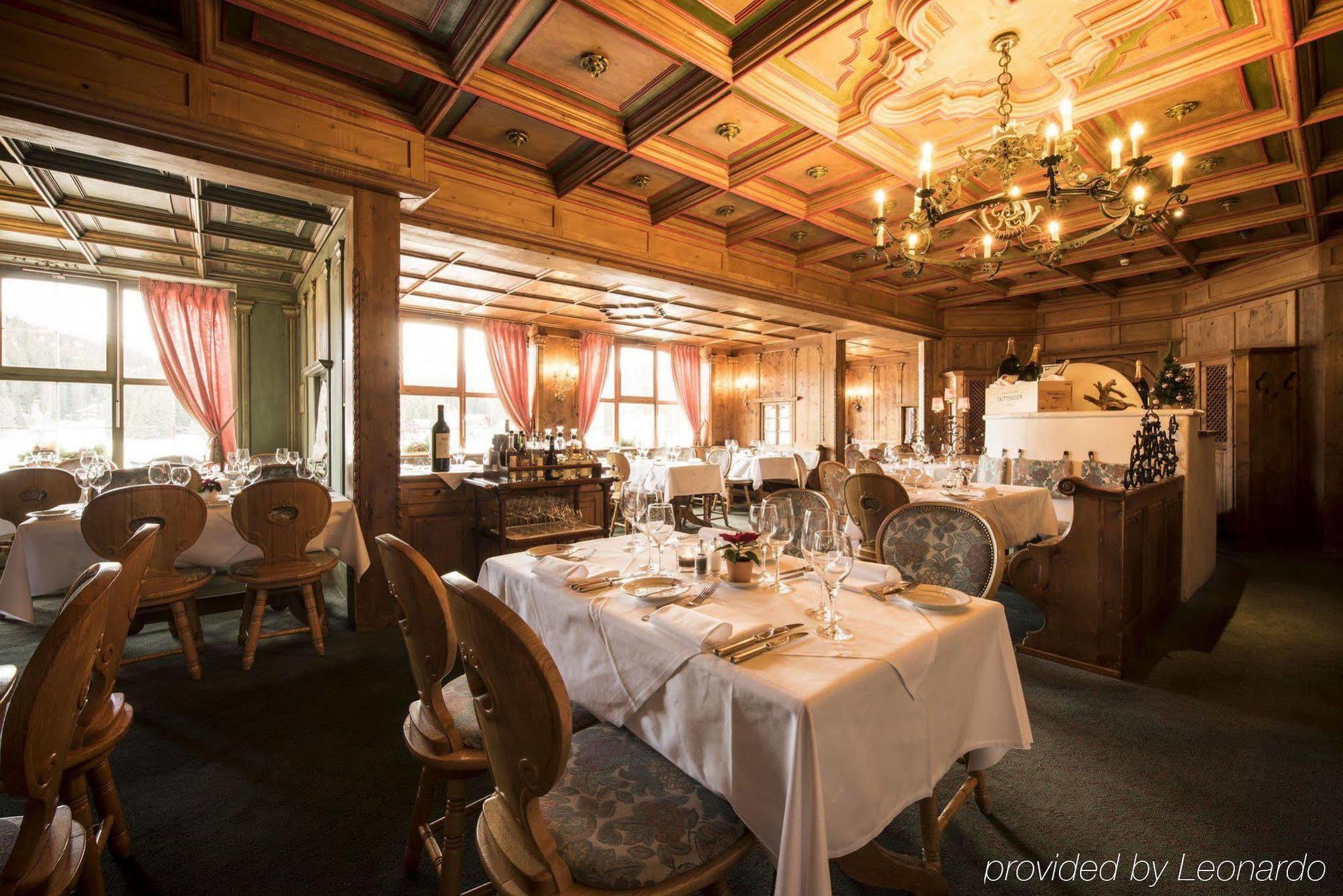 Posthotel Holiday Villa Arosa Exterior foto